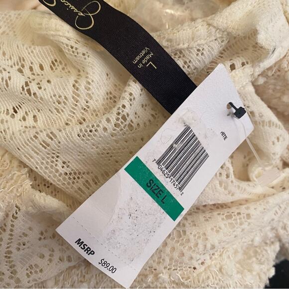 NEW Jessica Simpson fit and flare off white dress - Picture 3 of 4